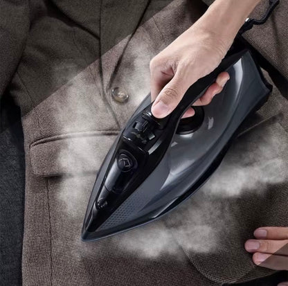 2200W Portable Handheld Steam Iron – 150g/min Steam Boost, 320ml Water Tank & Ceramic Soleplate