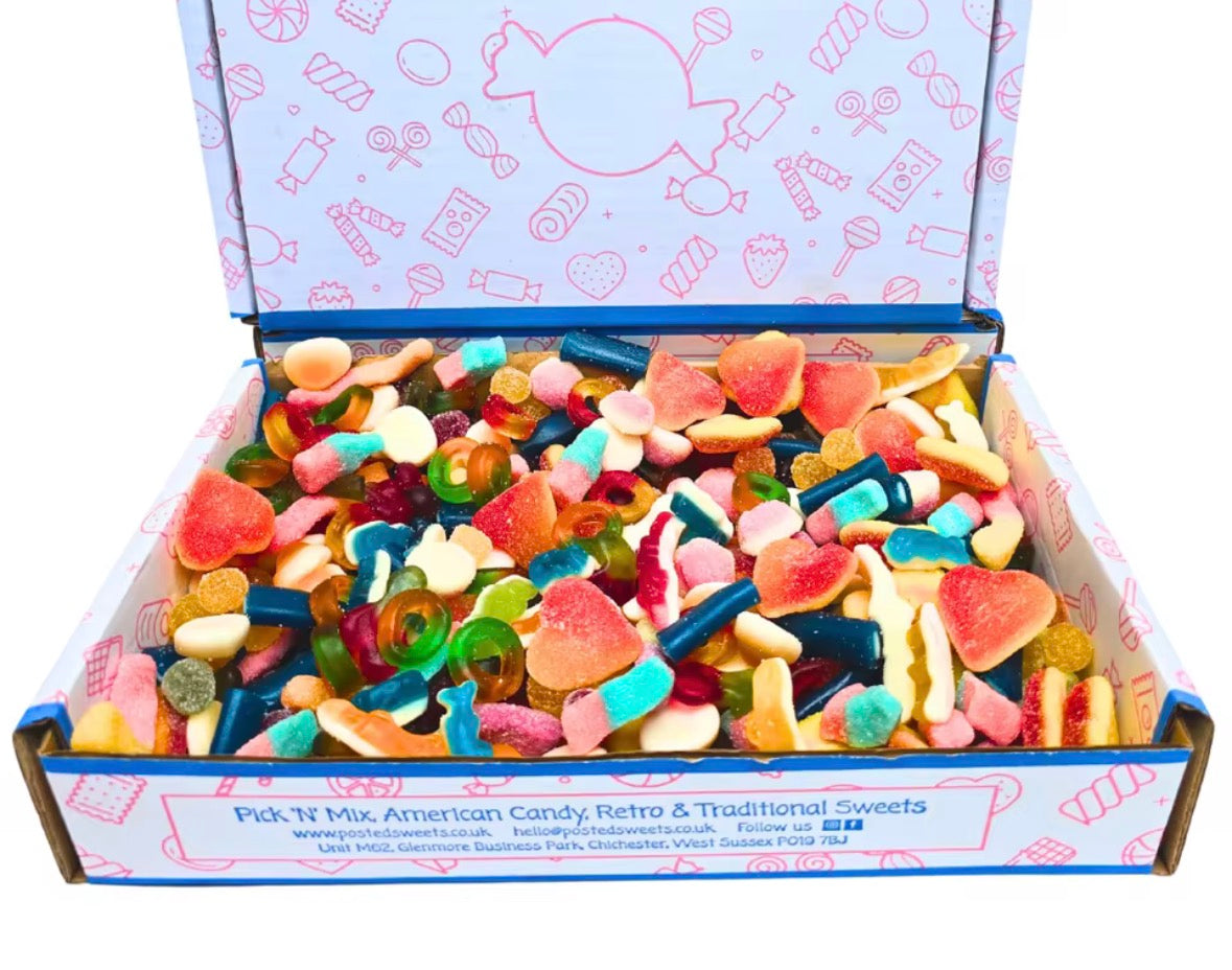 800g Fizzy Fruit & Gummy Sweet Hamper Gift Box – Posted Sweets Pick & Mix Selection